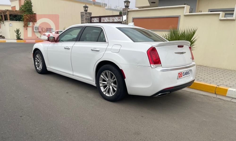 Chrysler 300
